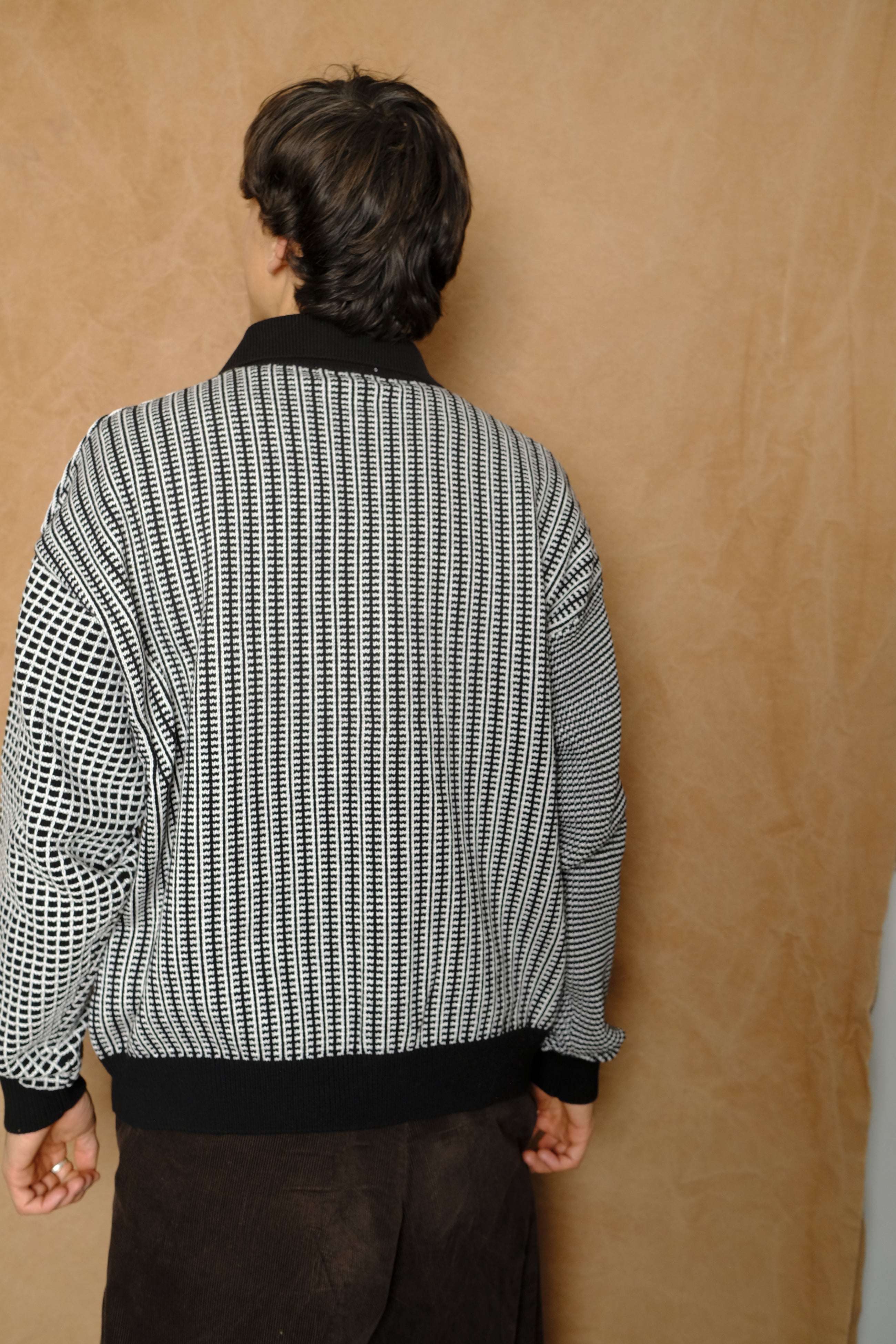 multi knit shirt jacket in black