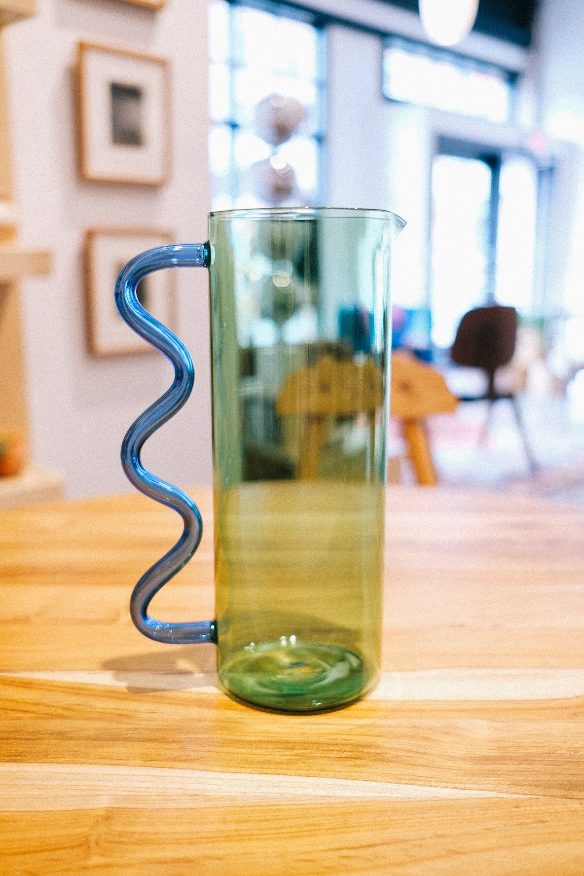 wave pitcher